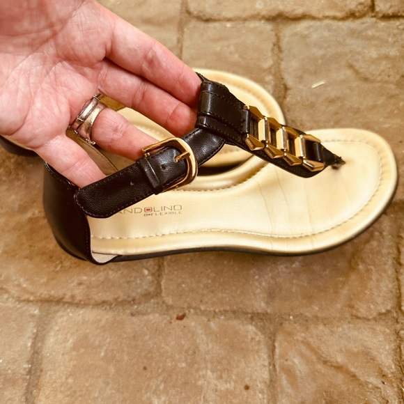 Bandolino black sandals size 7 - Picture 2 of 8